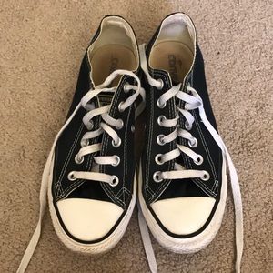 Black converse